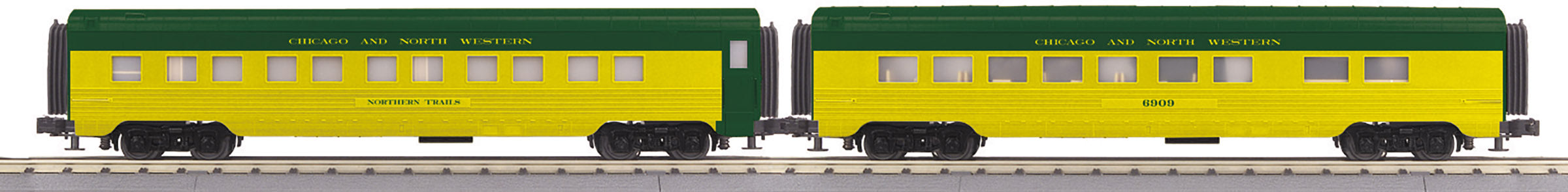 O Gauge RailKing Chicago North Western 2-Car 60’ Streamlined Sleeper/Diner